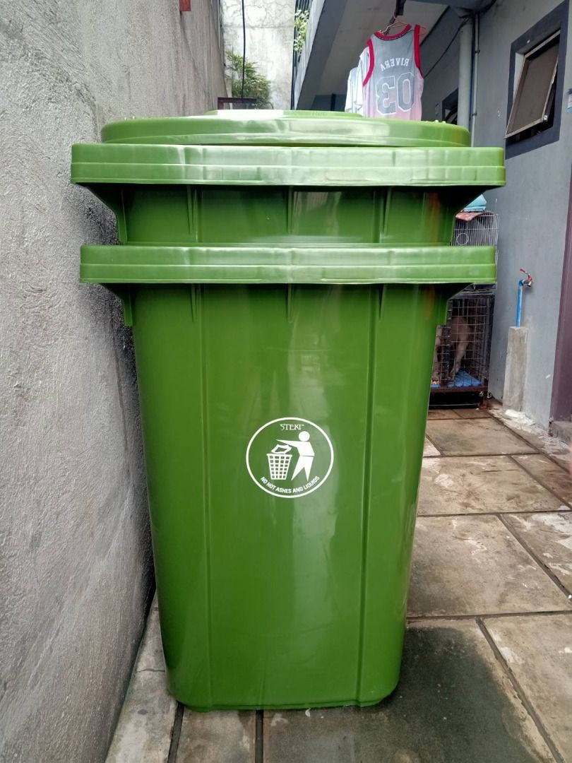 ROLLING TRASH BIN 360LITER, Furniture & Home Living, Cleaning
