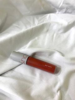 由 yluene (刊登 ID 1198579079，圖片 1) 提交，位於 的 (類別：)，說明：。