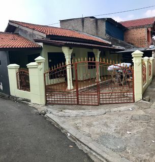rumah di cipayung lubang buaya