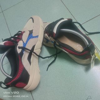 (Category: ) located in . Submitted by atok7 (Listing ID 1198660131, Image 1). Description: .