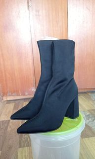 (Category: ) located in . Submitted by NG.official (Listing ID 1198601771, Image 1). Description: .