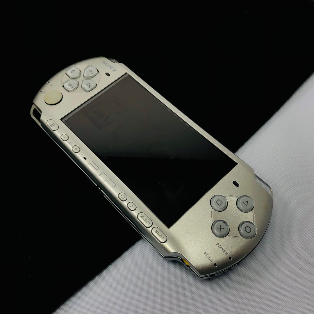 Sony psp playstation 3006, Video Gaming, Video Game Consoles ...