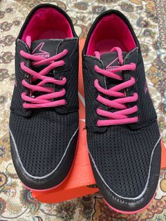 Sportshoes