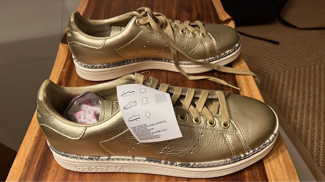 Stan smith new sales bold shoes gold