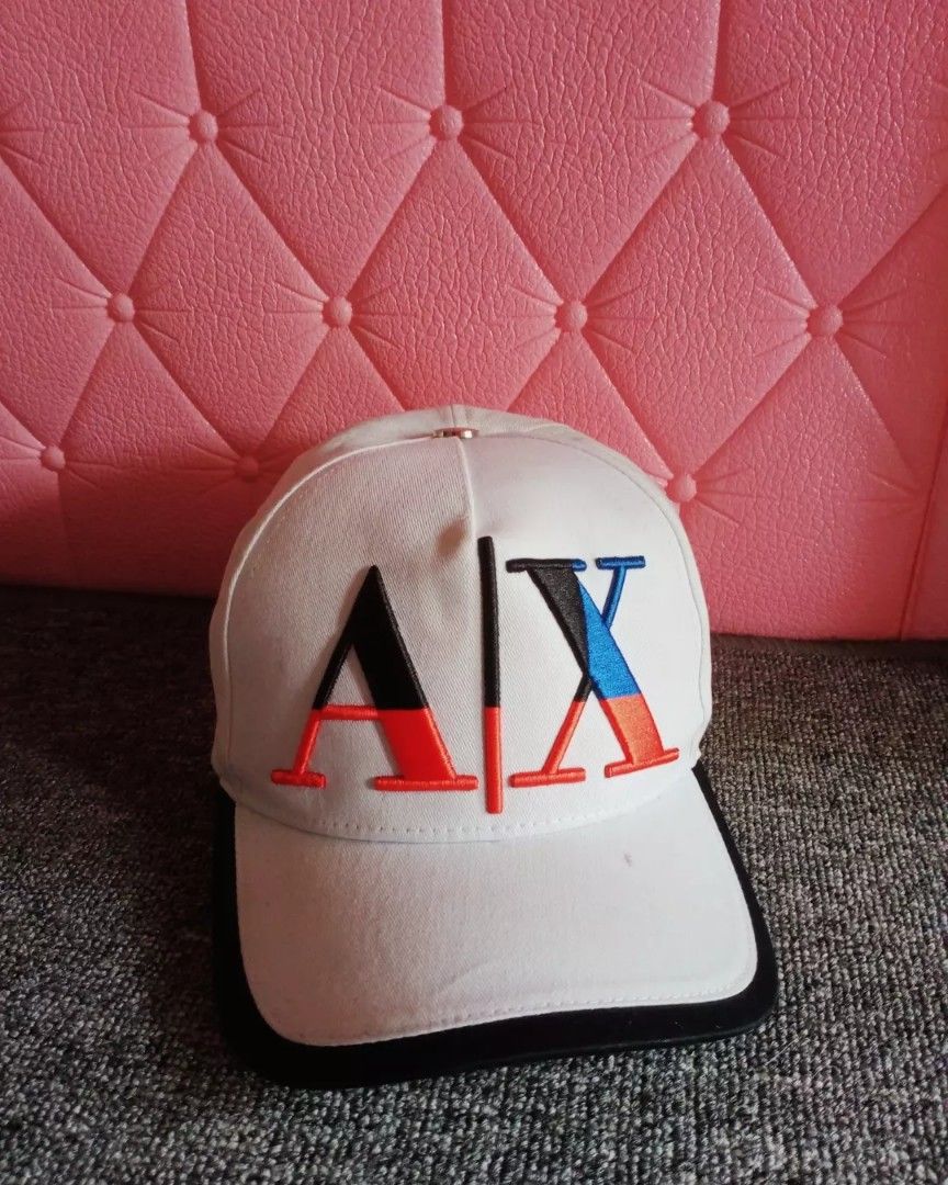 Topi top armani exchange