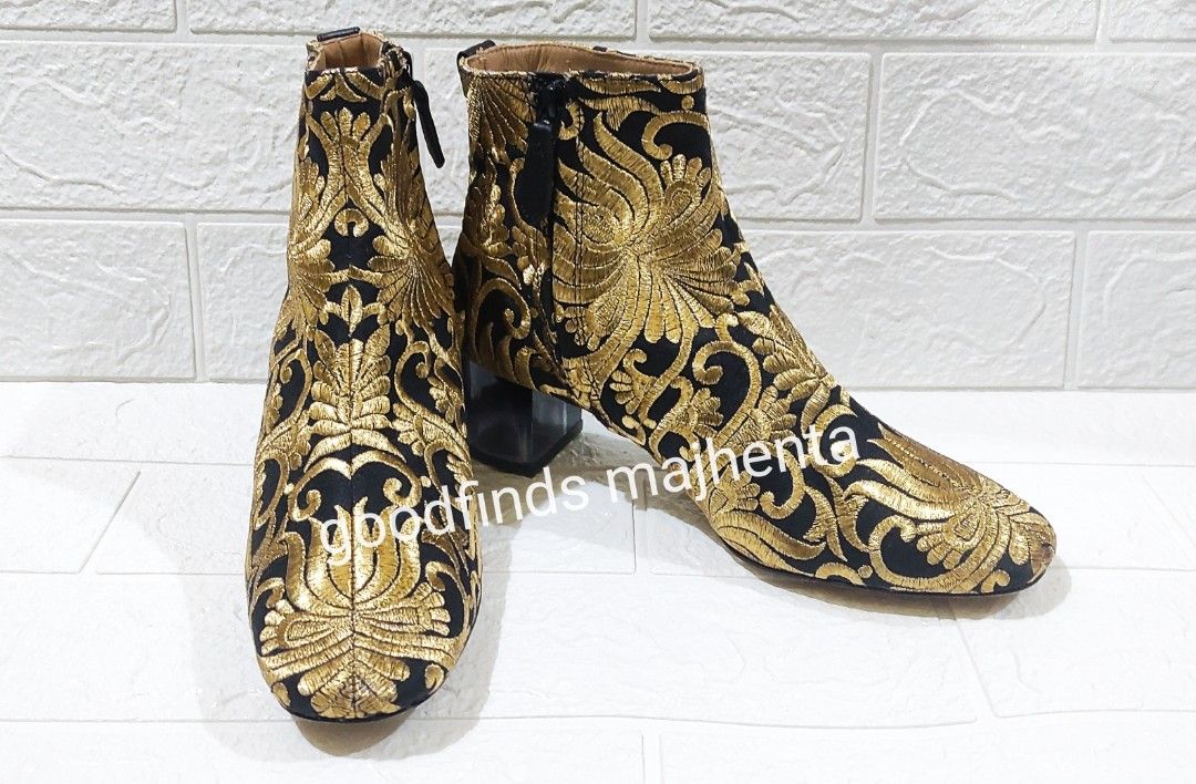 TORY BURCH CARLOTTA BOOTS, Women's Fashion, Footwear, Boots on Carousell