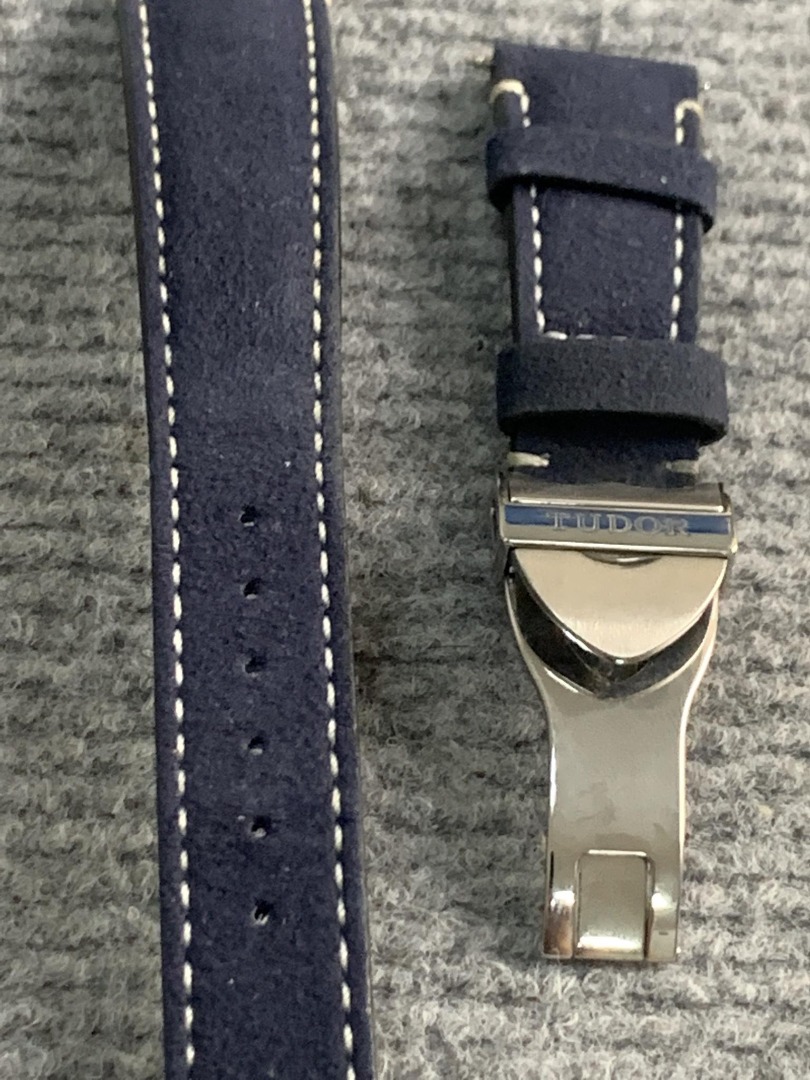 Tudor BB58 Blue Leather Strap, Men's Fashion, Watches & Accessories ...