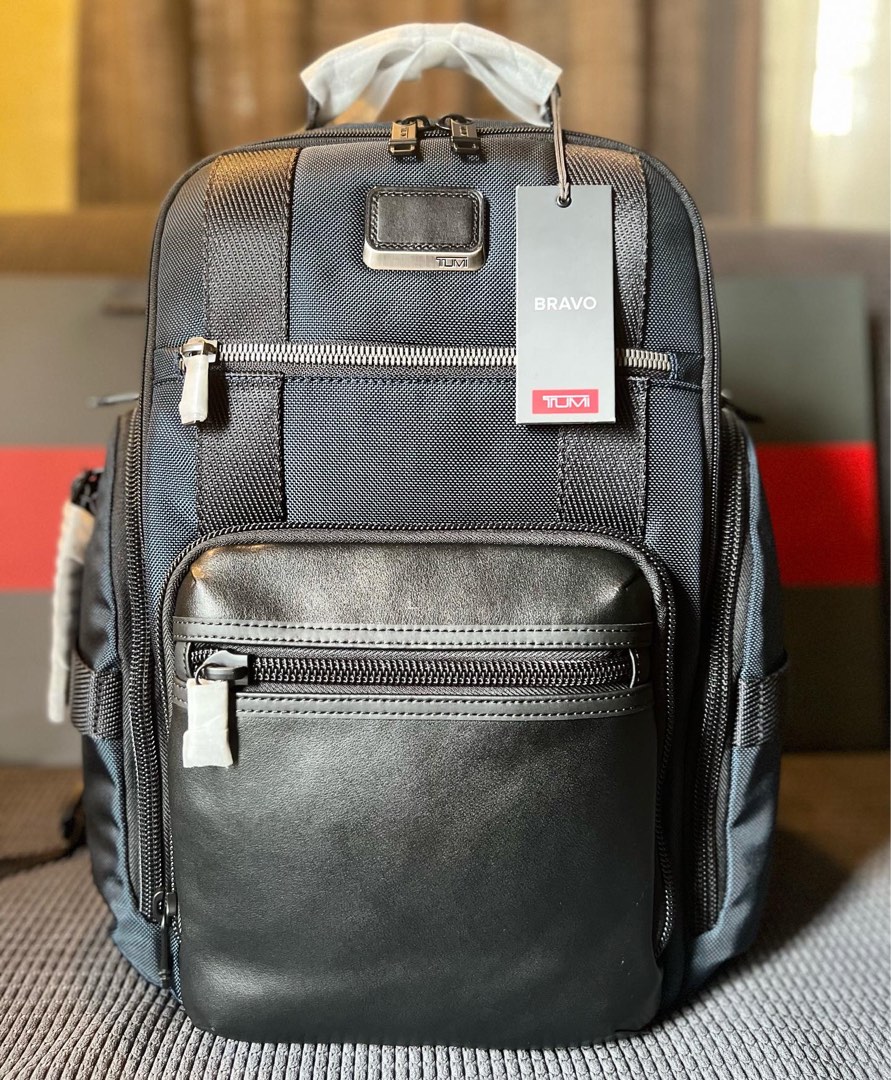 Tumi alpha bravo sheppard hot sale