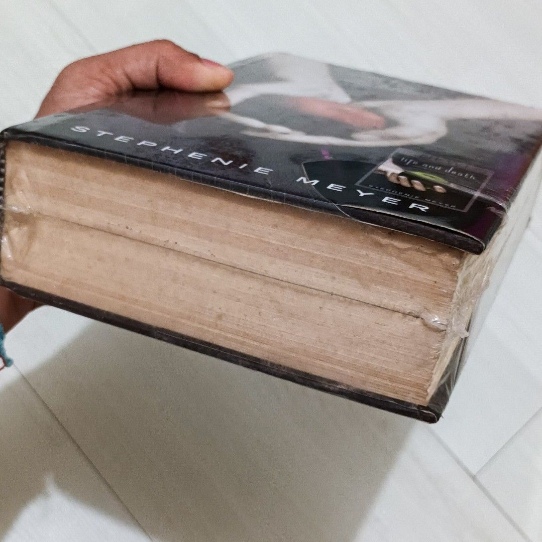 TWILIGHT SAGA SET : DIRECTOR #39 S NOTEBOOK TENTH ANNIVERSARY EDITION BOOK