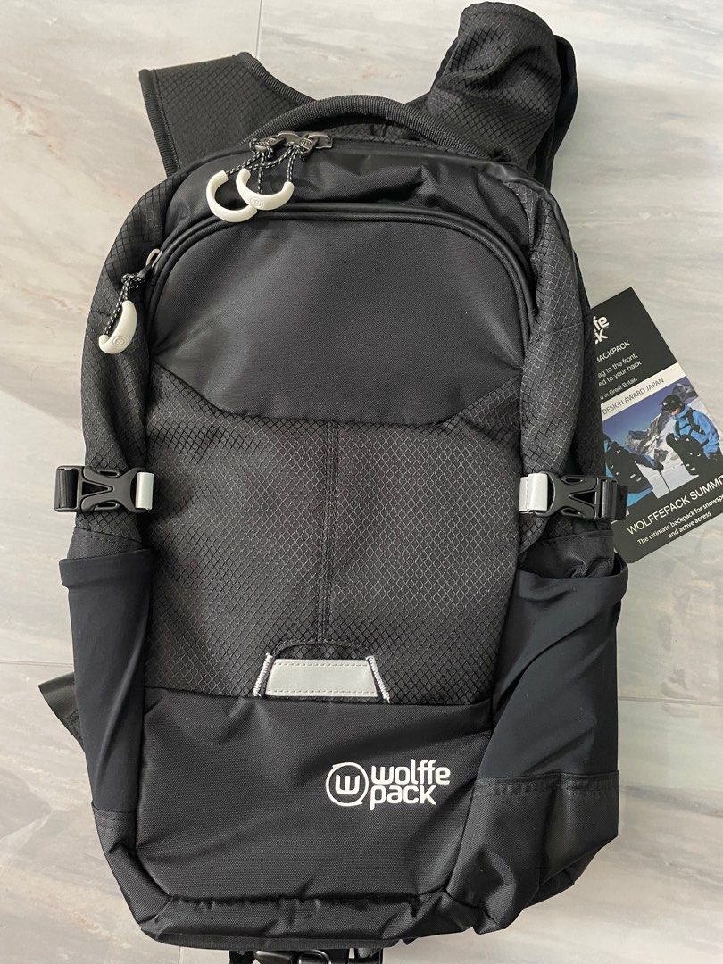 Wolffepack summit top
