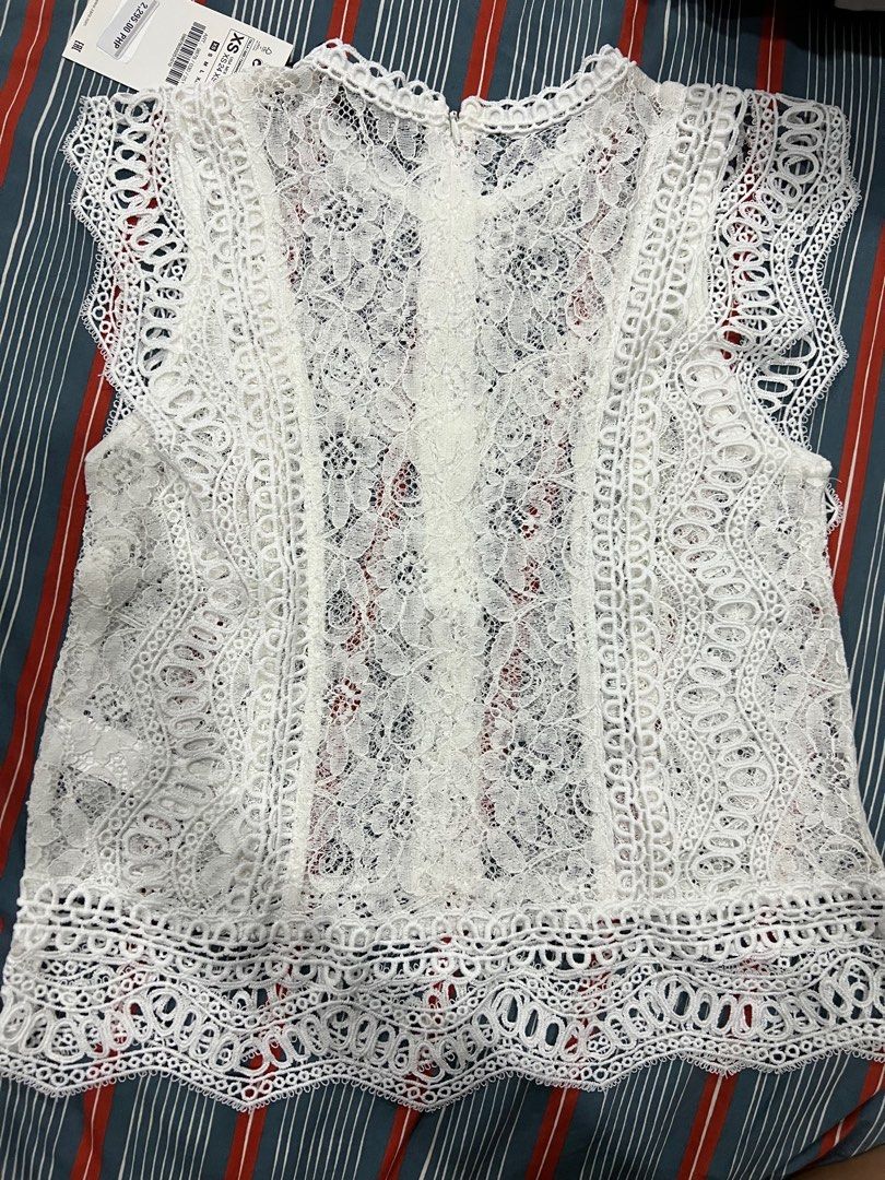 Zara Lace Top XS (Category: Blouses) located in Quezon City. Submitted by fromkimwithless (Listing ID 1198623128, Image 2). Description: Brand new. .