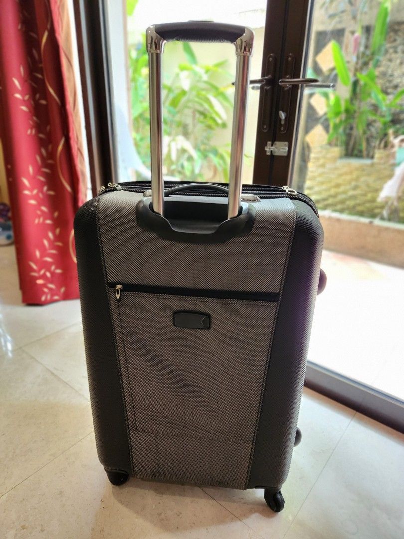 100 Original Samsonite Luxury Range 28