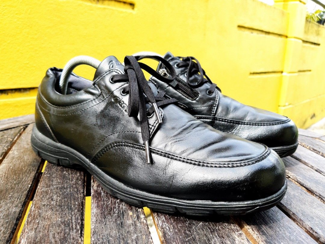 Asics casual shop shoes zipper