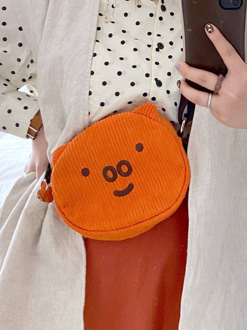 [現貨] Miffy x Studio Clip Grunty Crossbody Bag, 名牌, 手袋及銀包 Carousell