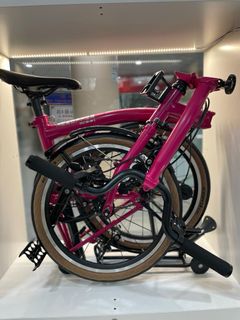 (Category: ) located in . Submitted by jse.cycles (Listing ID 1198824220, Image 1). Description: .