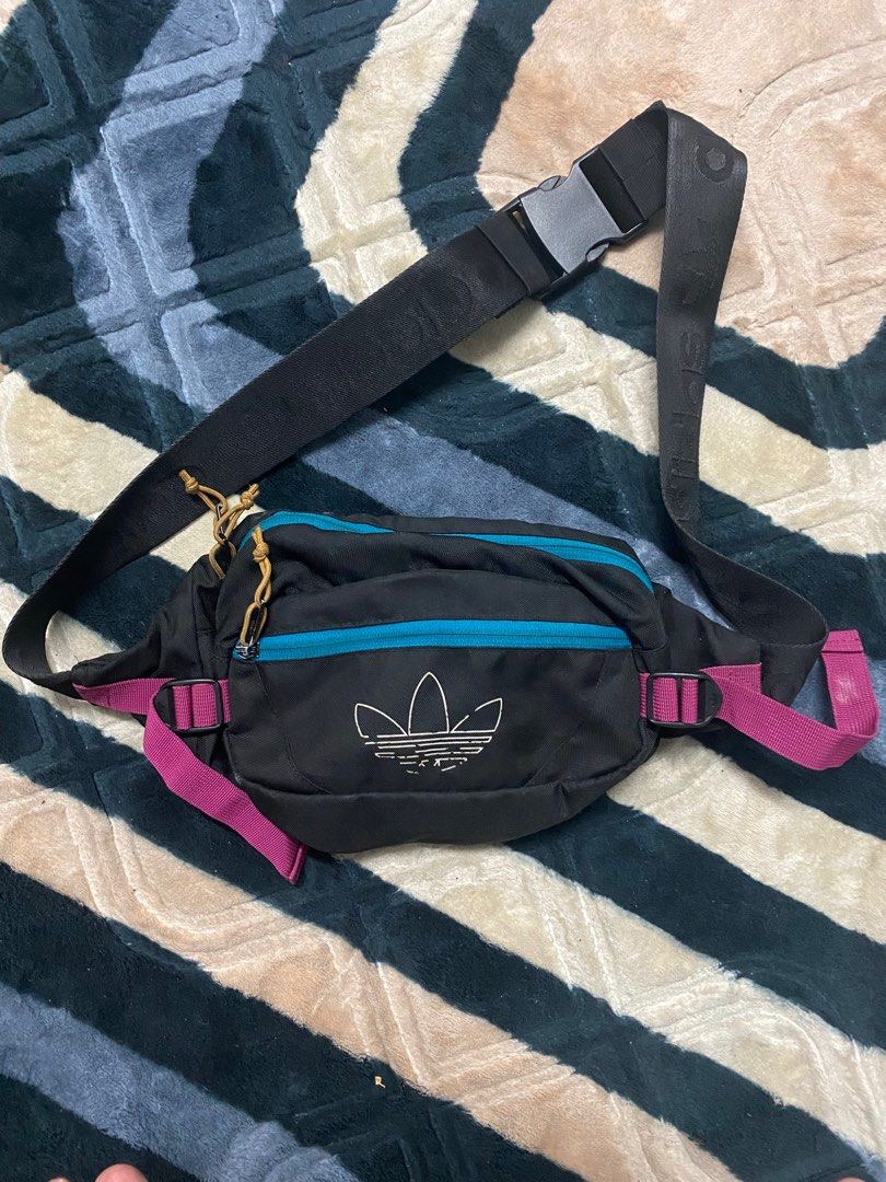 Adidas utility crossbody hotsell bag