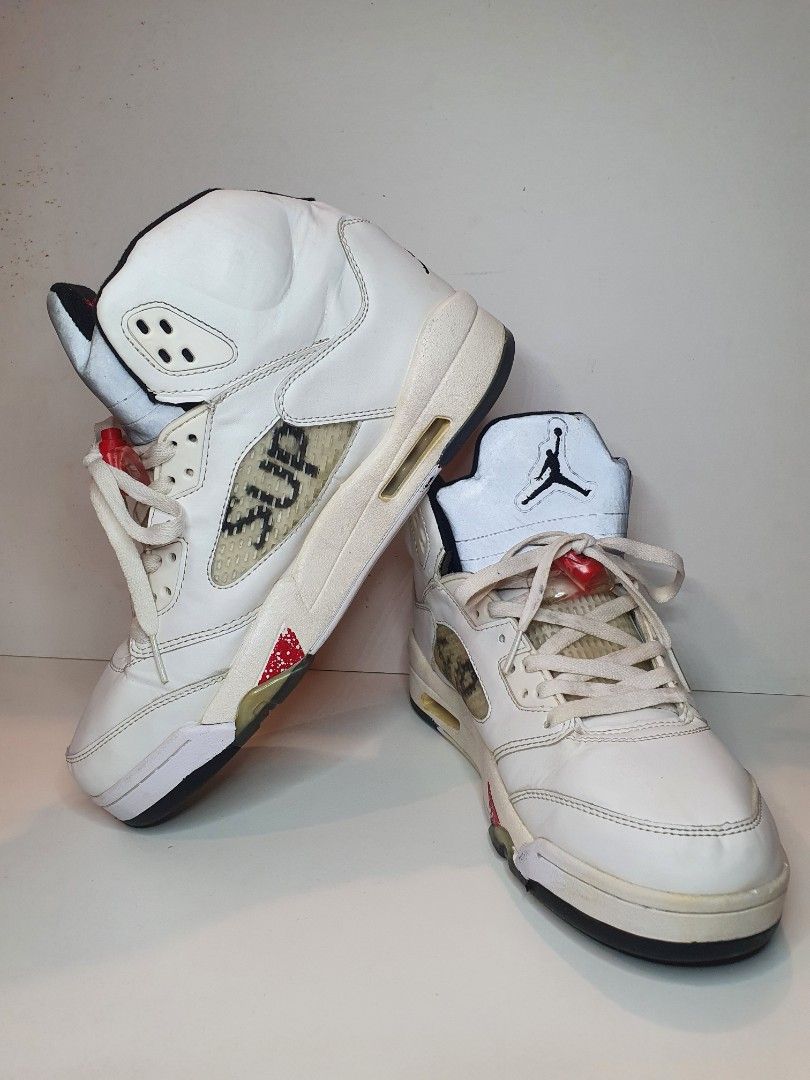Supreme x air shop jordan 5 retro white