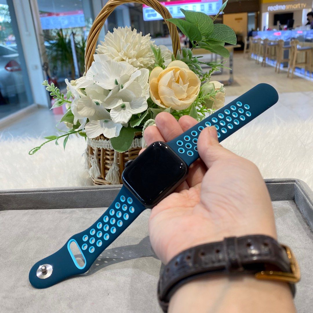 APPLE WATCH 5 40MM 4G Mobile Phones Gadgets Mobile Gadget Accessories Other Mobile Gadget Accessories on Carousell