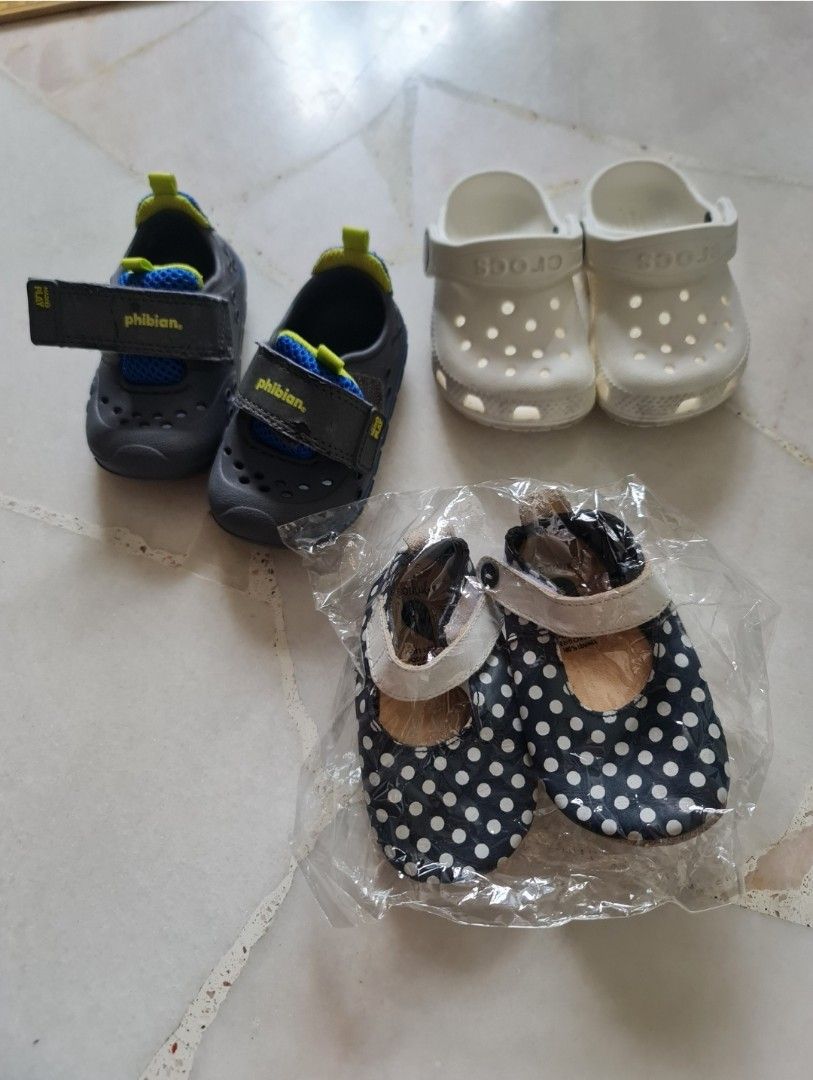 Authentic Crocs Stride Rite Dress Shoe