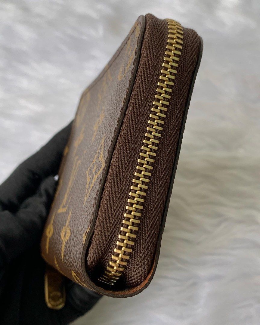 Authentic Louis Vuitton Wallet for Sale in Lake View Terrace, CA