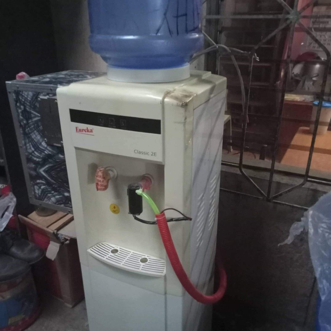 Automated Piso Water Vendo Machine, TV & Home Appliances, Kitchen