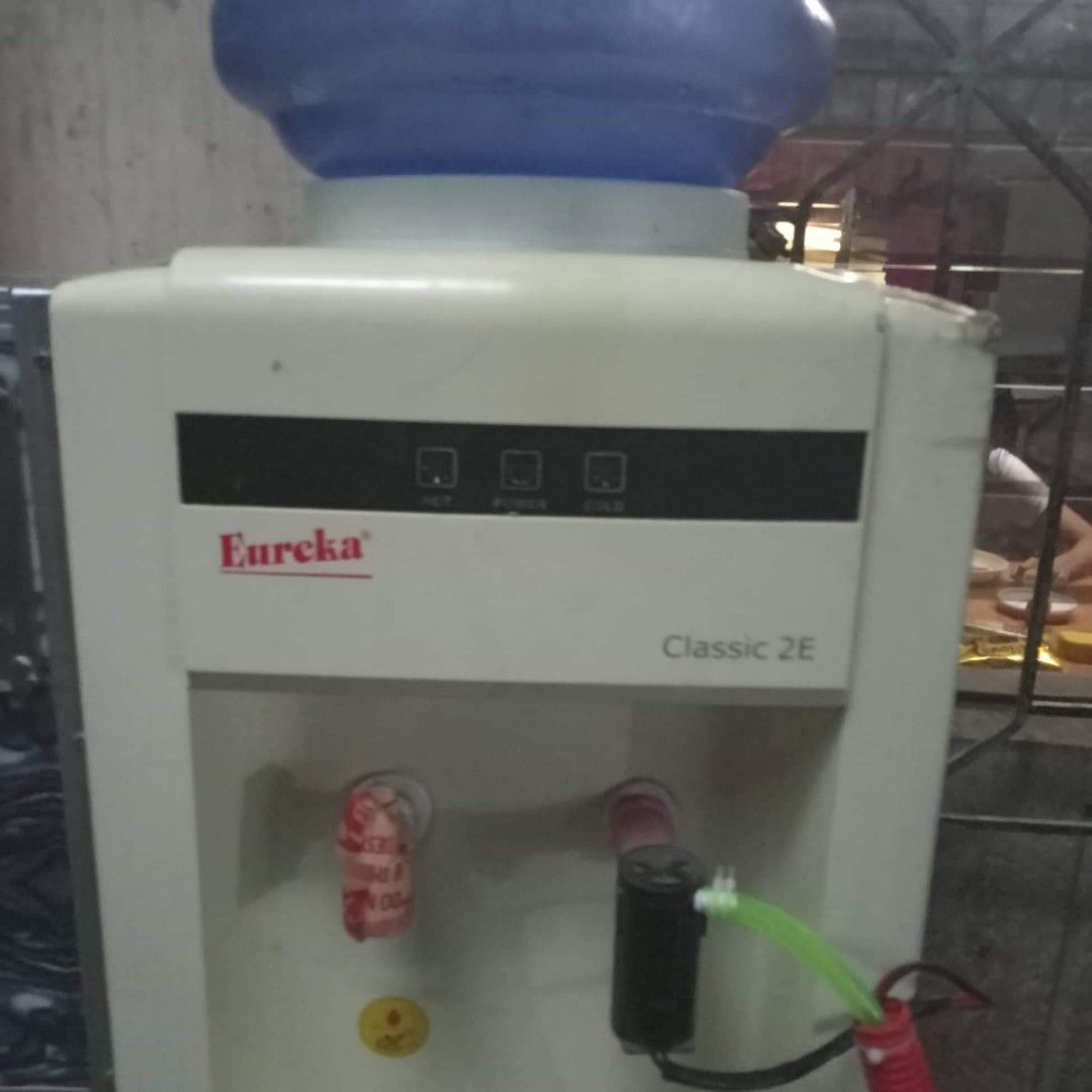 Automated Piso Water Vendo Machine, TV & Home Appliances, Kitchen