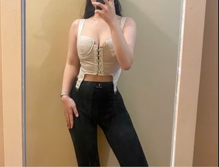 (Category: ) located in . Submitted by Es_closet (Listing ID 1198824101, Image 1). Description: .