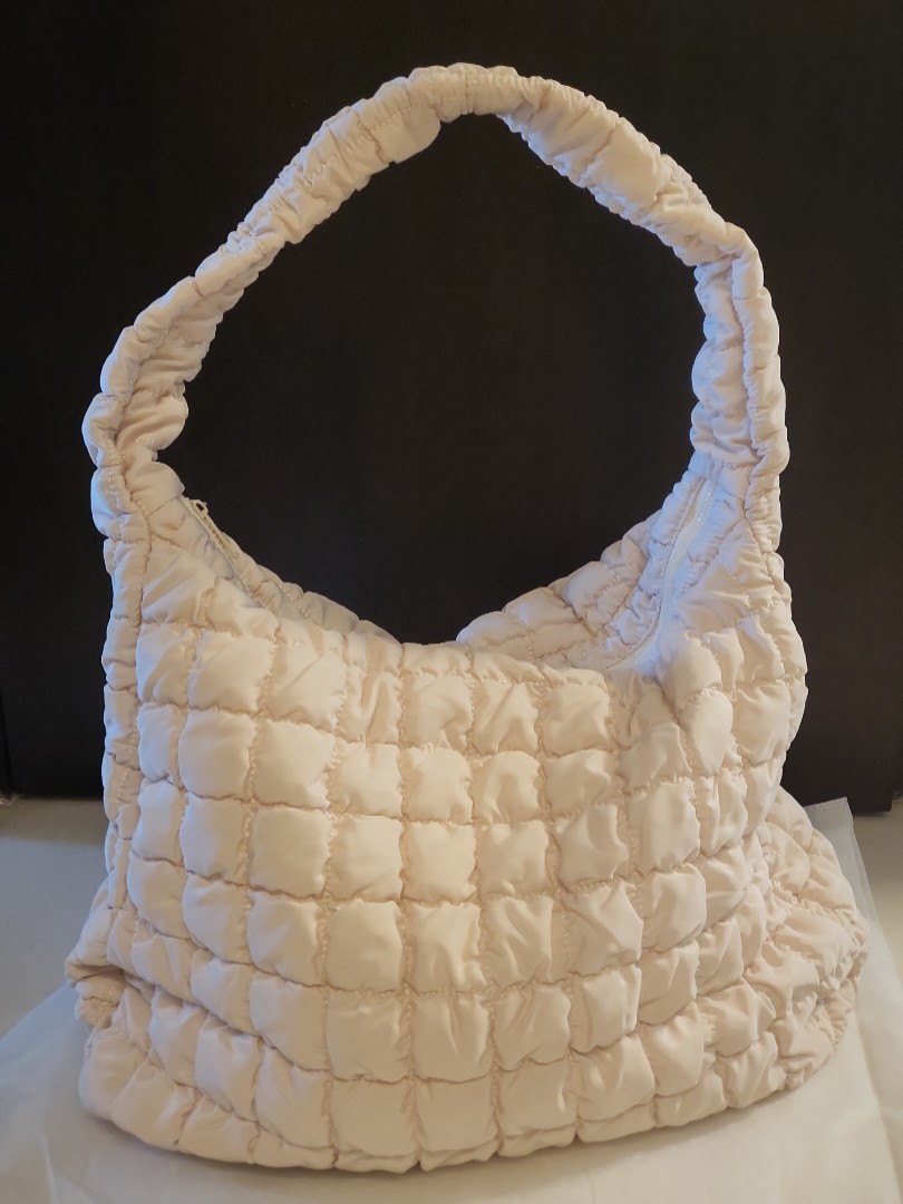 White Textured Bag | Jennie - Blackpink White