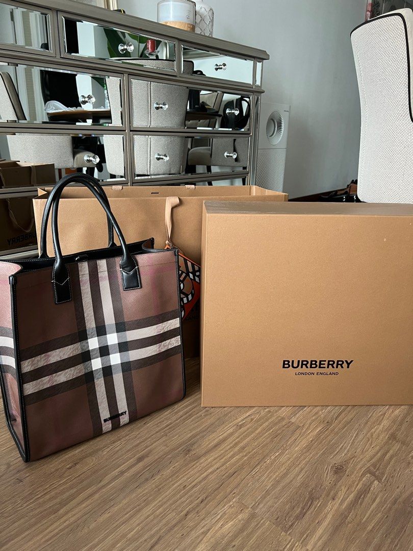 Burberry Men Tote Bag Luxury Bags Wallets on Carousell