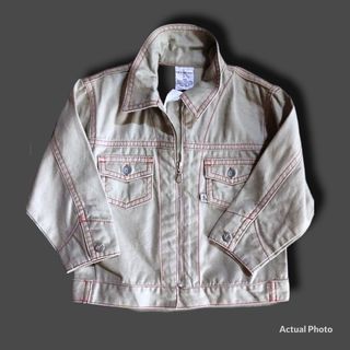 (Category: ) located in . Submitted by BOUTIQUE1128 (Listing ID 1198853580, Image 1). Description: .