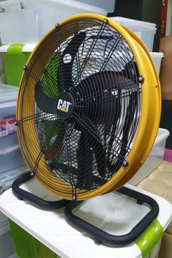 Caterpillar 18 inch High Velocity Stand Fan, Furniture & Home Living ...