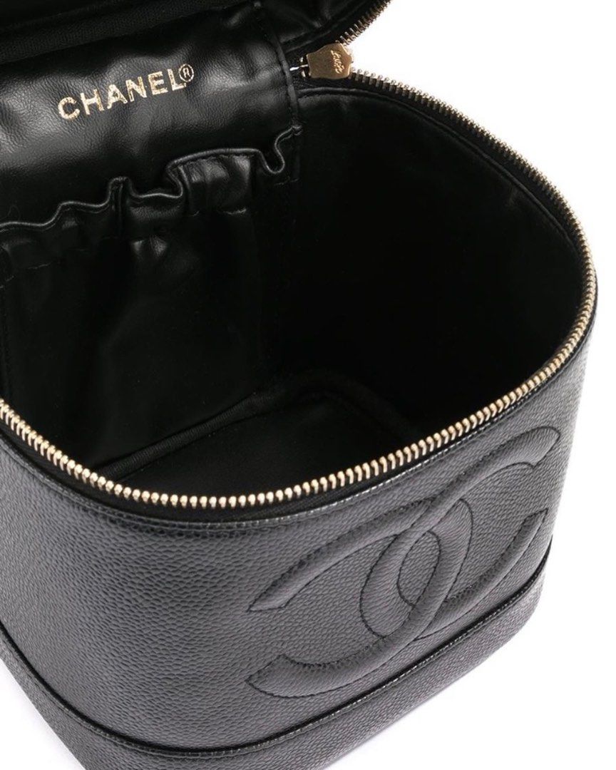 Chanel Vintage Vanity Case, Luxury, Bags & Wallets on Carousell