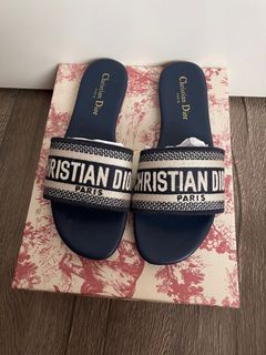 Christian di0r sandals