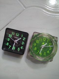 Clock 2 small in good working condition (1for $5&2for $9)