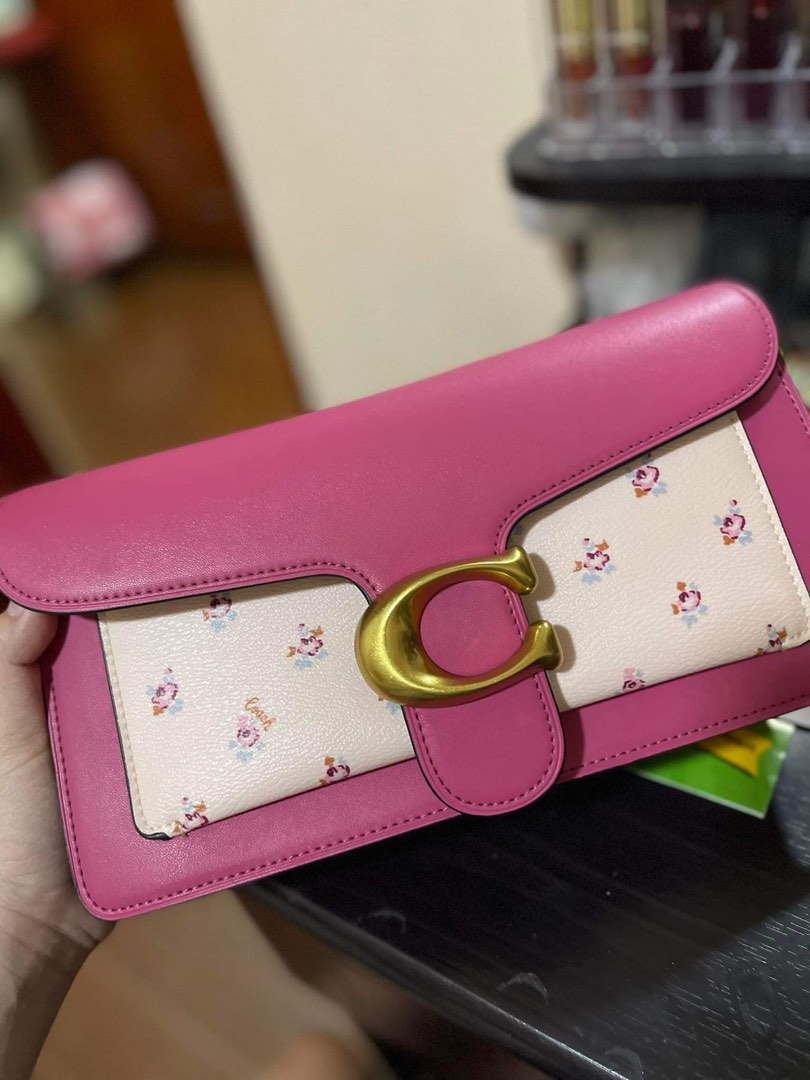 Coach Tabby 26, Women's Fashion, Bags & Wallets, Crossbody Bags on