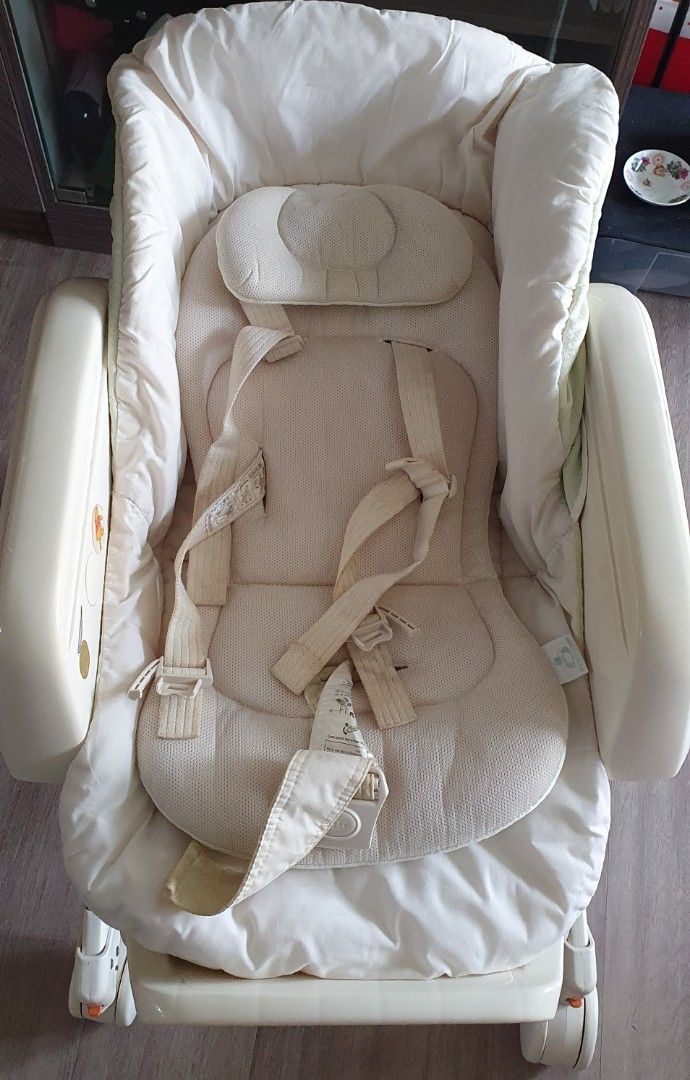 Combi rocker high chair clearance