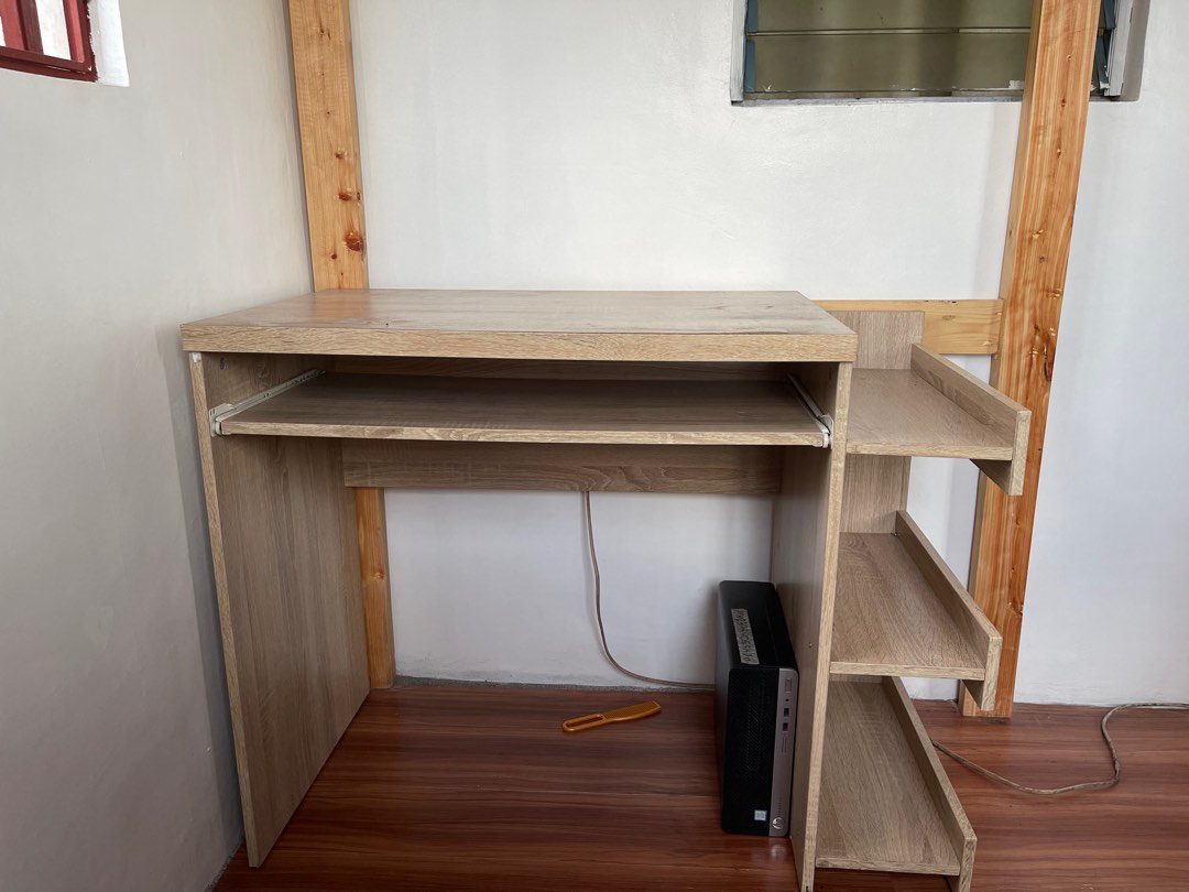 Computer table, Furniture & Home Living, Office Furniture & Fixtures on