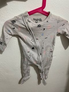 (Category: ) located in . Submitted by ejada (Listing ID 1198728763, Image 1). Description: .