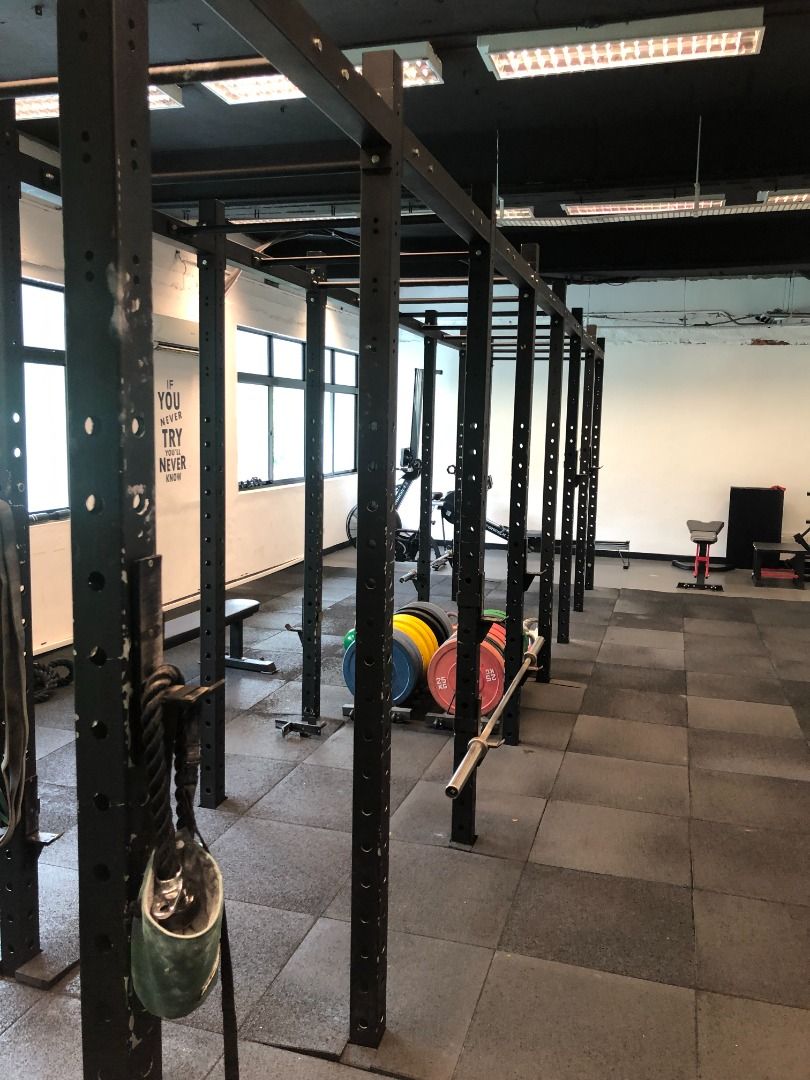Used crossfit rig clearance