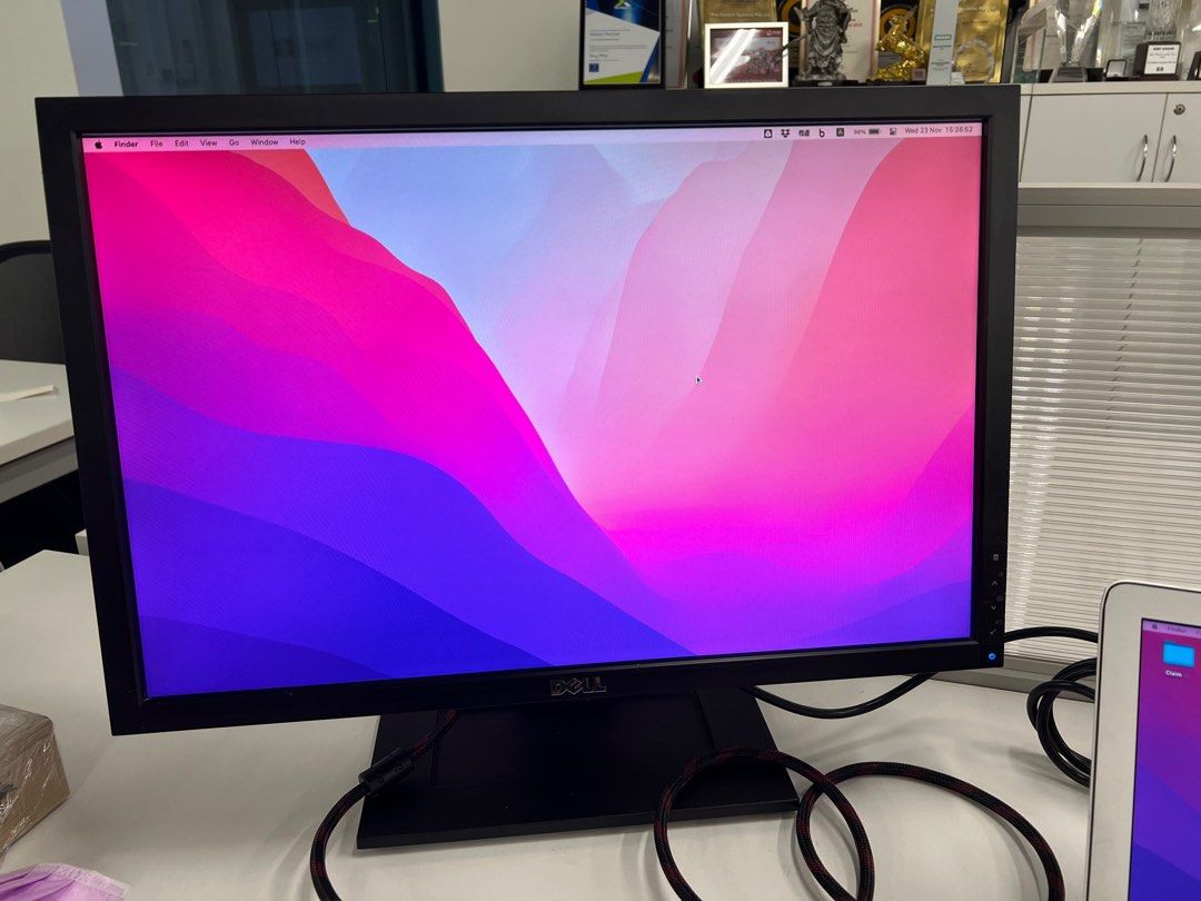 Dell monitor 22 inch, Computers & Tech, Parts & Accessories, Monitor