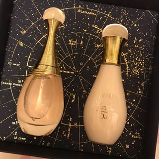 （分類：）位於 。 由 sailormoon2021 提交（商品編號 1198811974，圖片 1）。簡介： 。