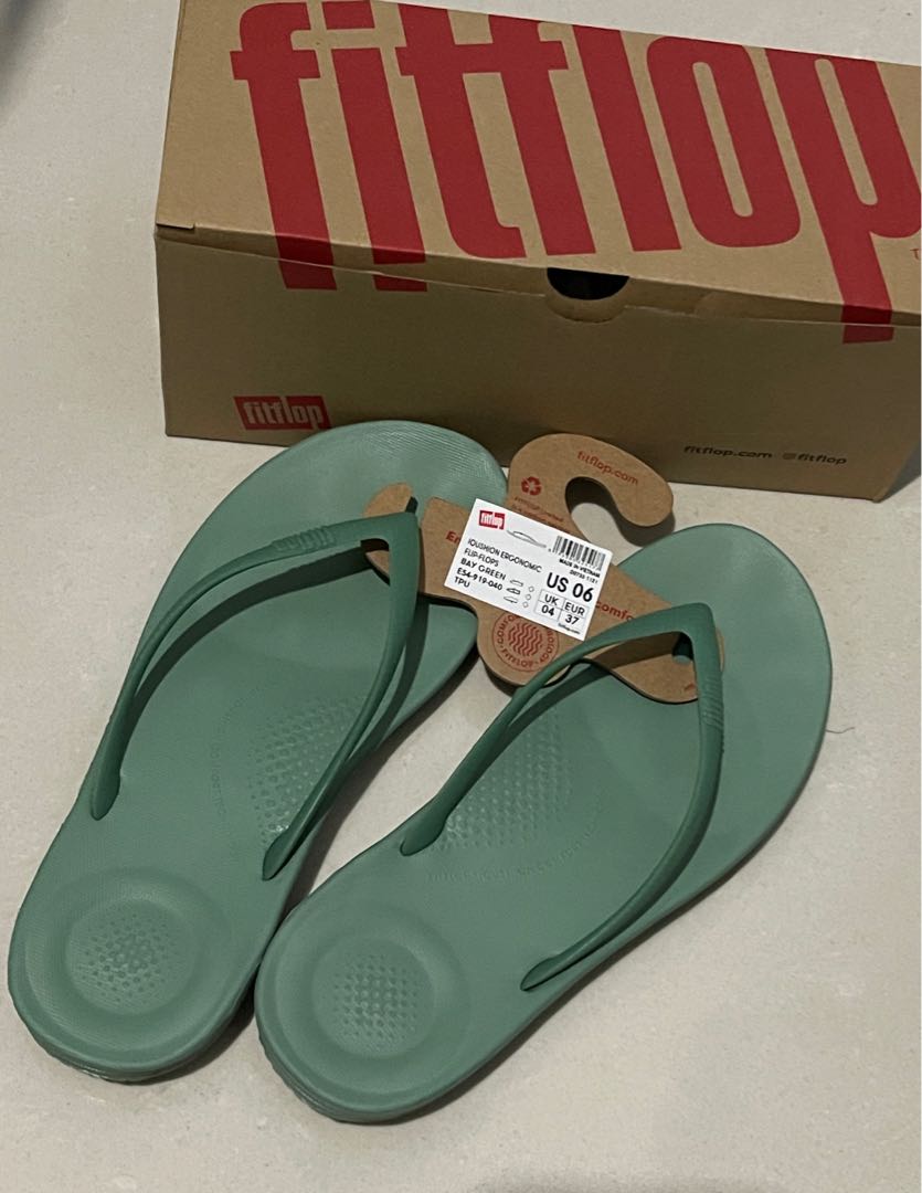FITFLOP IQUSHION BAY GREEN FLIP-FLOPS, Women's Fashion, Footwear, Slippers  and slides on Carousell