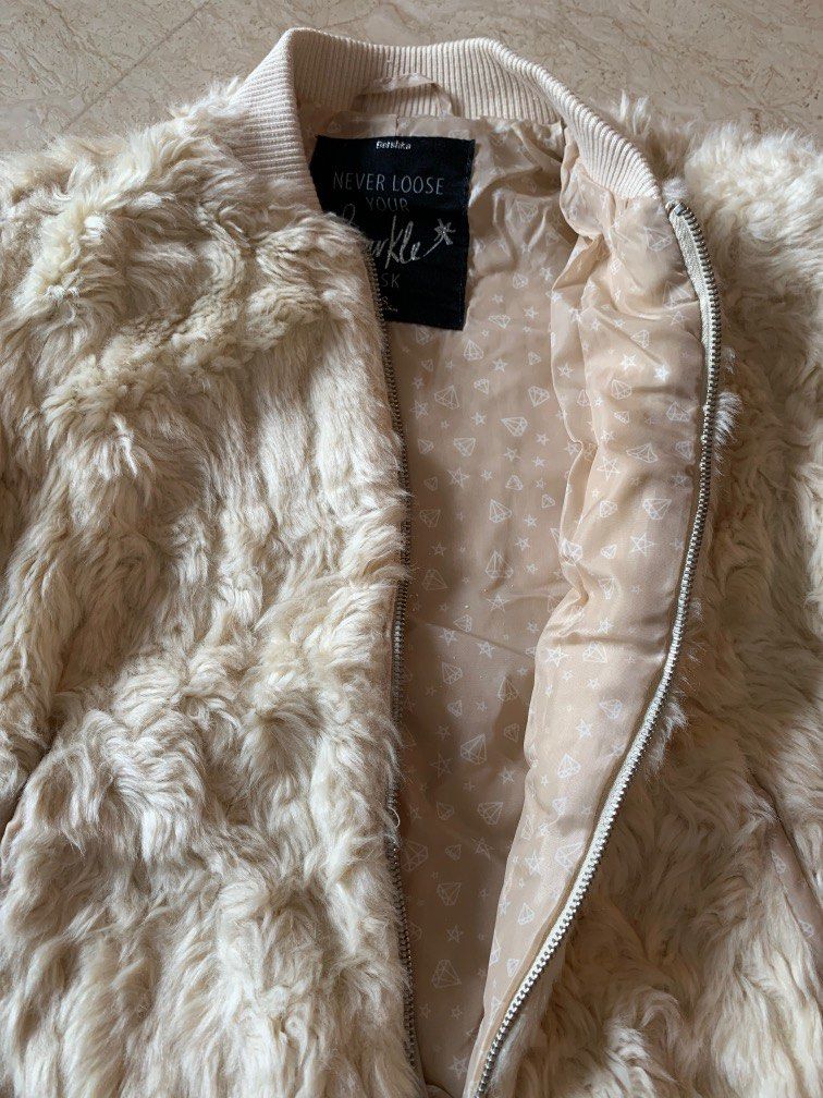 Fur best sale jacket bershka