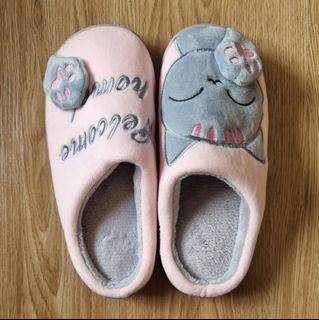 (Category: ) located in . Submitted by winterly22 (Listing ID 1198751656, Image 1). Description: .