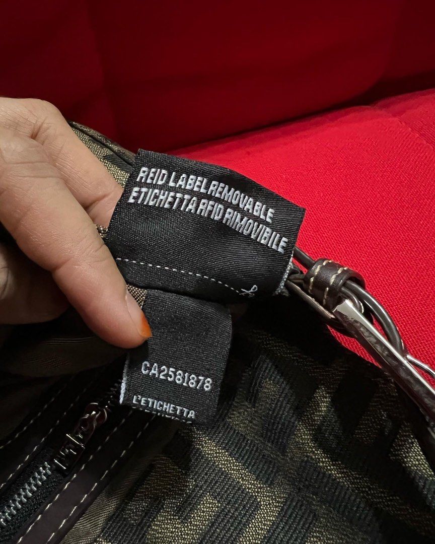Handbag ad tag FENDI