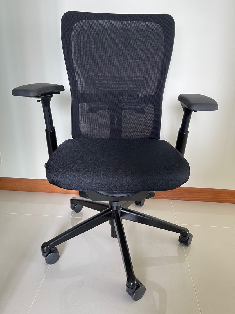 Haworth office chair, Furniture & Home Living, Furniture, Chairs on