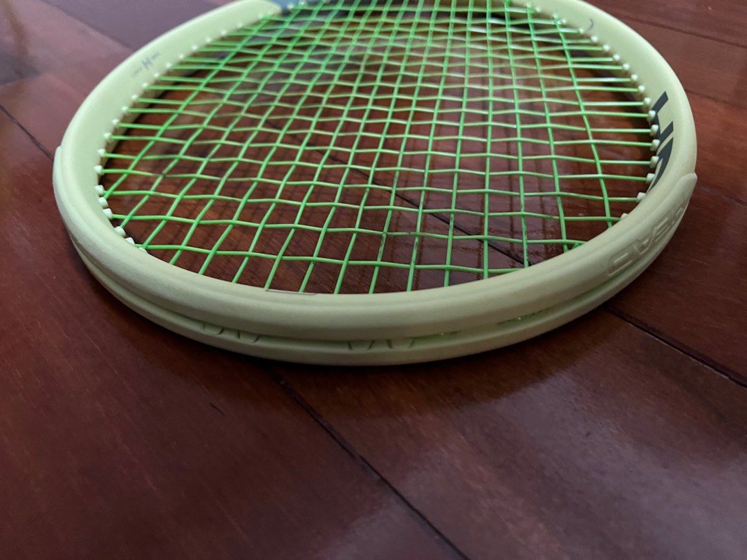 Head Extreme MP 2022 grip #3 tennis racket, 運動產品, 運動與體育