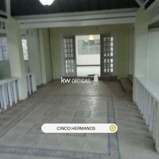House for Rent in Cinco Hermanos