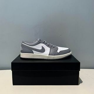 (Category: ) located in . Submitted by brothersinsole (Listing ID 1198709852, Image 1). Description: .