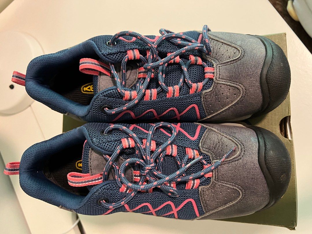 keen women's hiking shoes sale